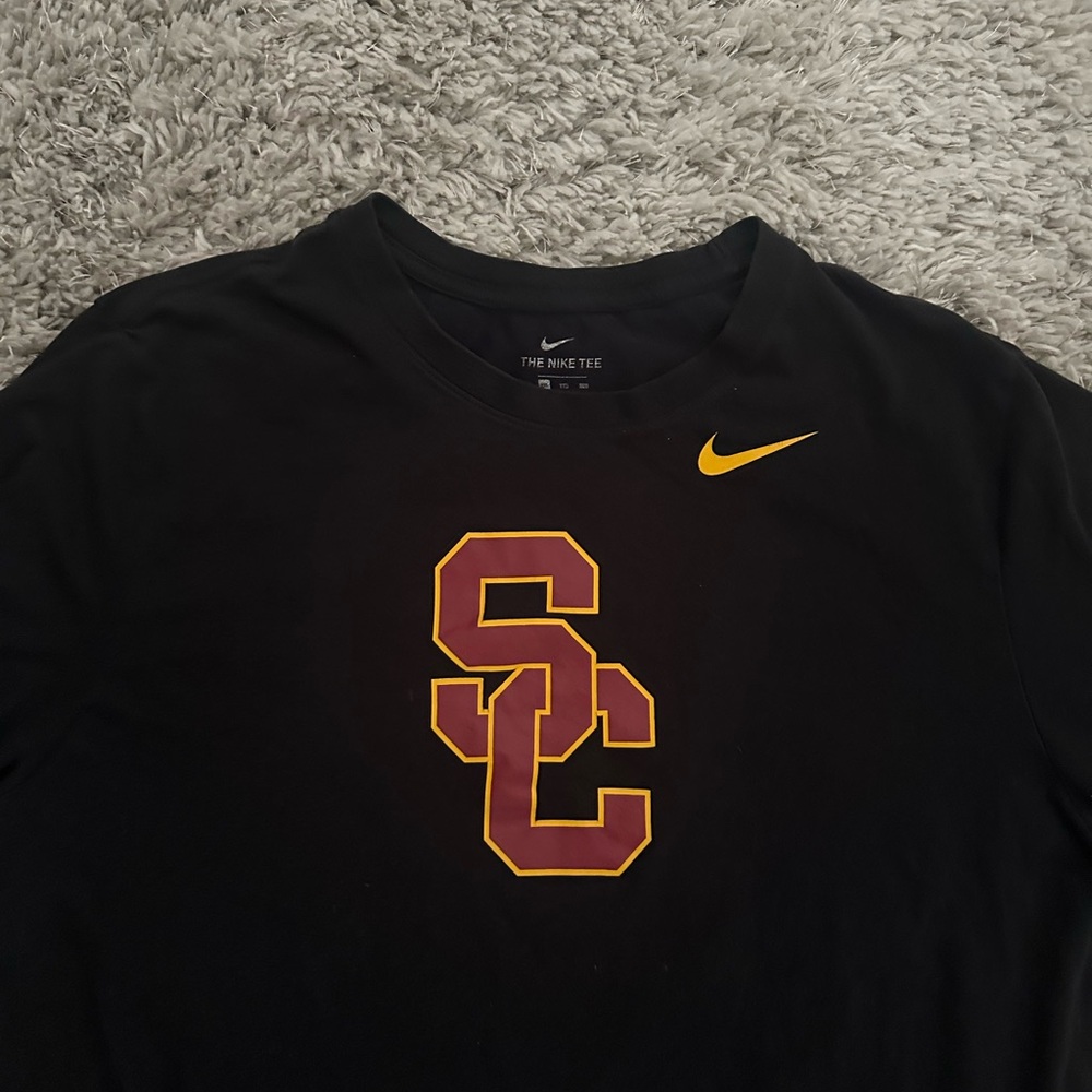 Nike Black and Yellow Short Sleeve Tees